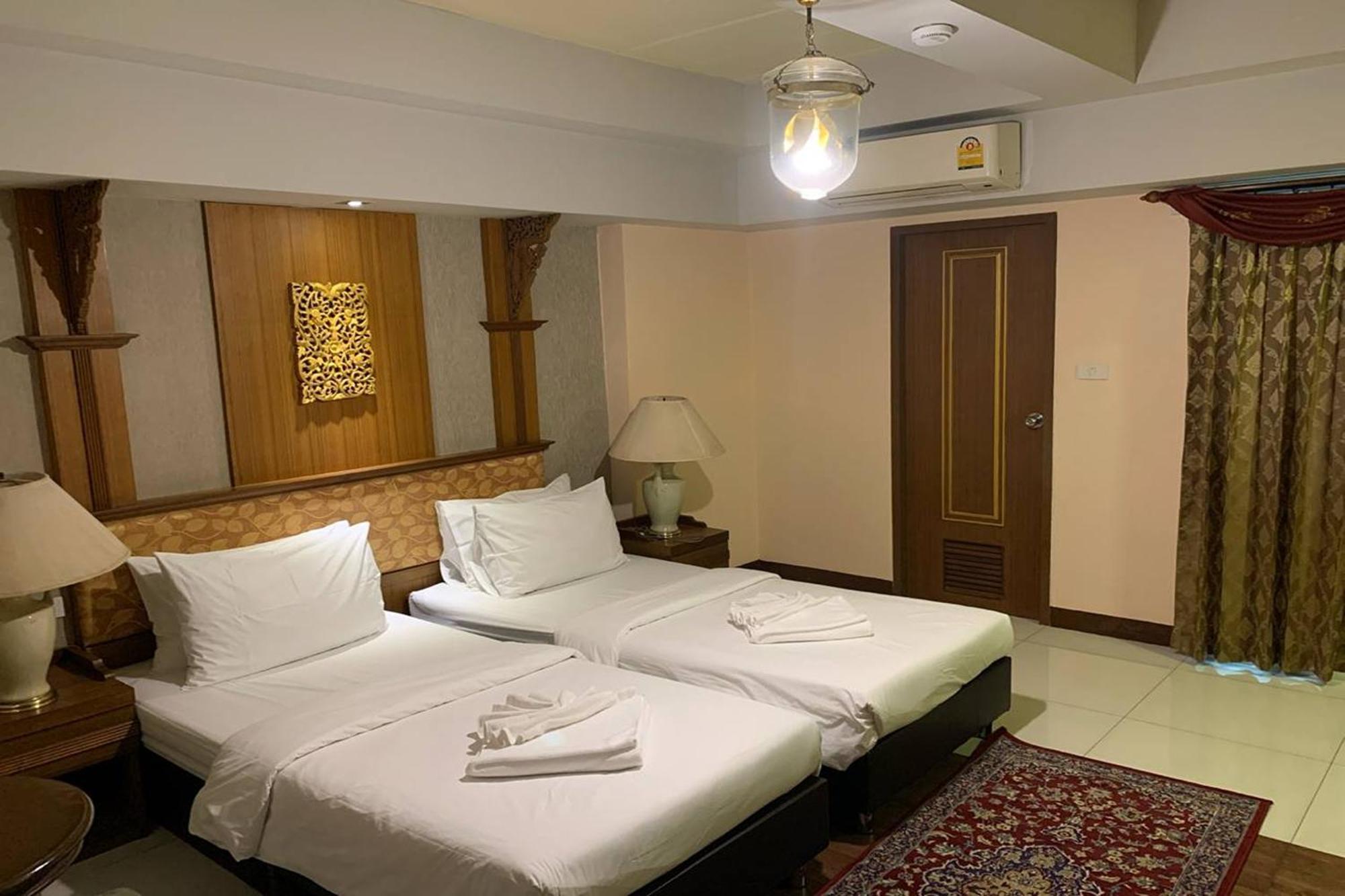 Kim Hotel At Morleng Bangkok Luaran gambar