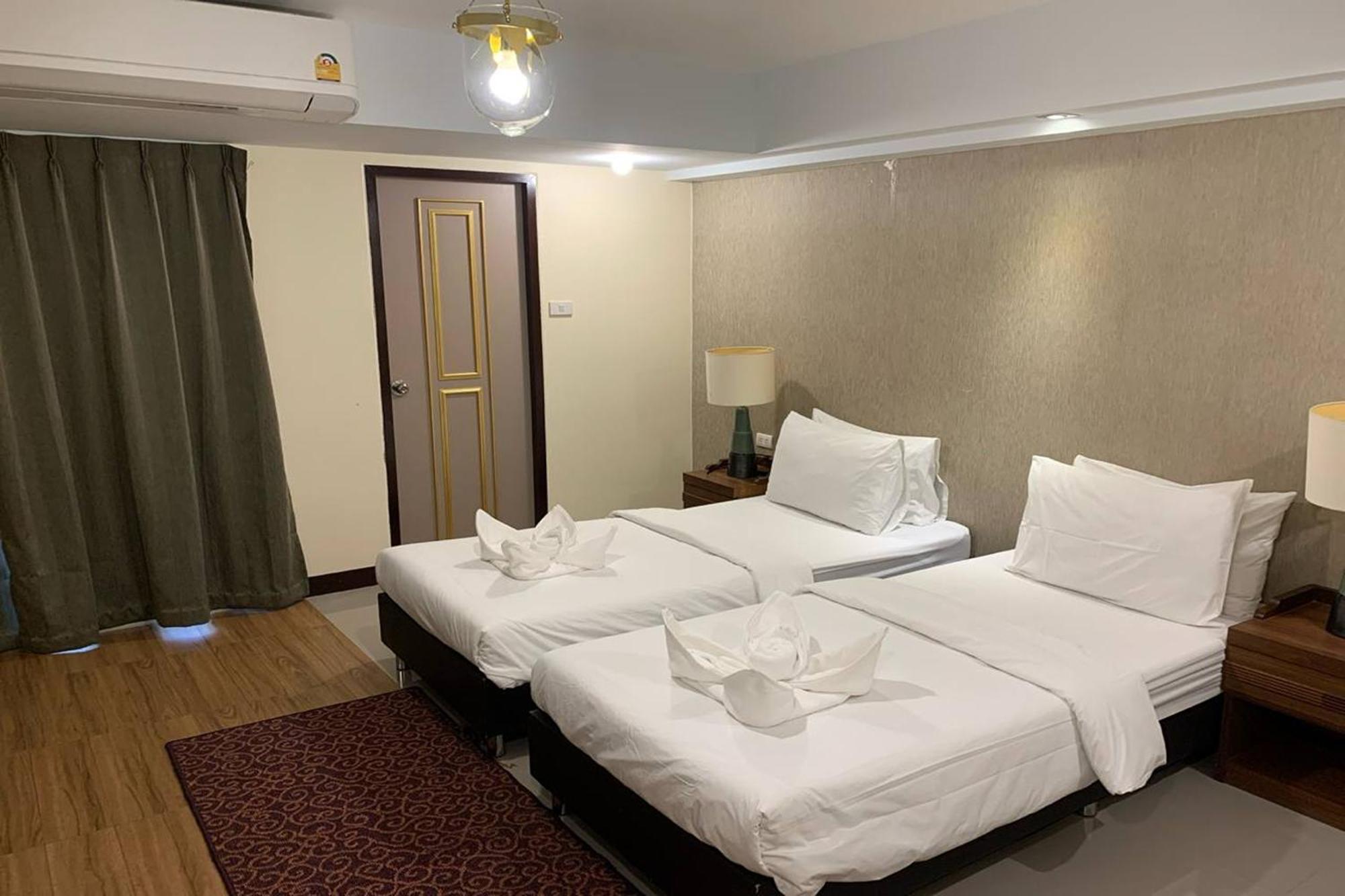 Kim Hotel At Morleng Bangkok Luaran gambar